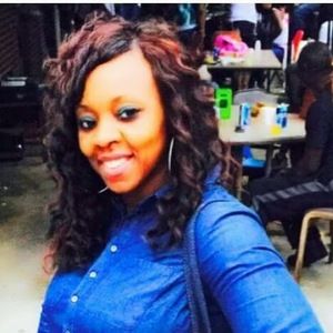 Meet your Posher, Cynthia